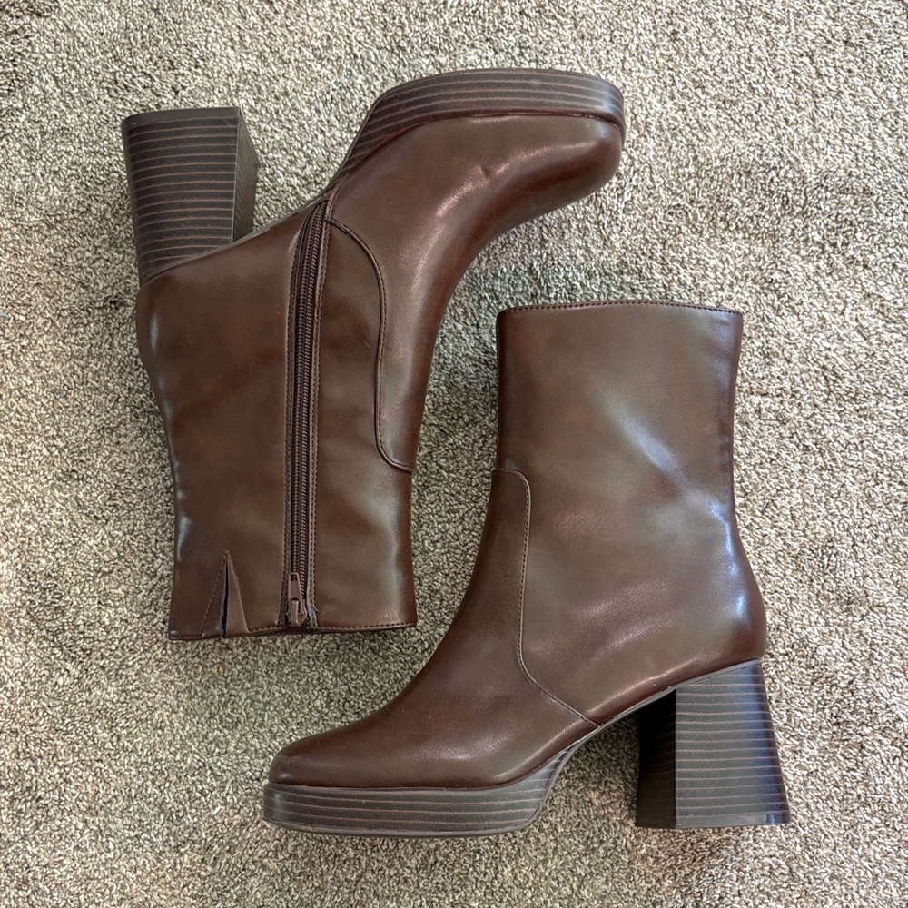 BP Kitt Platform Brown Ankle Boots 8.5